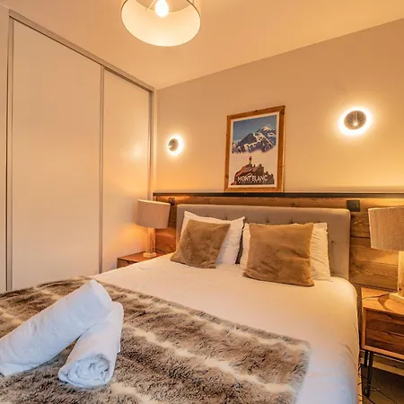 Perle Blanche - Brand New 2 Bedroom Perfectly Located Lejlighed *
