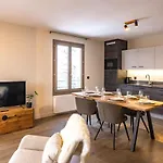 Perle Blanche - Brand New 2 Bedroom Perfectly Located Apartment *